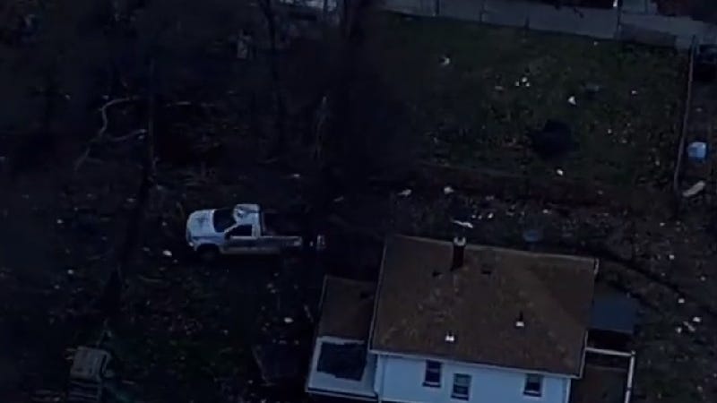 WATCH: MSP arrest fugitive on the run in stolen U-Haul truck in Detroit, thanks to help of helicopter