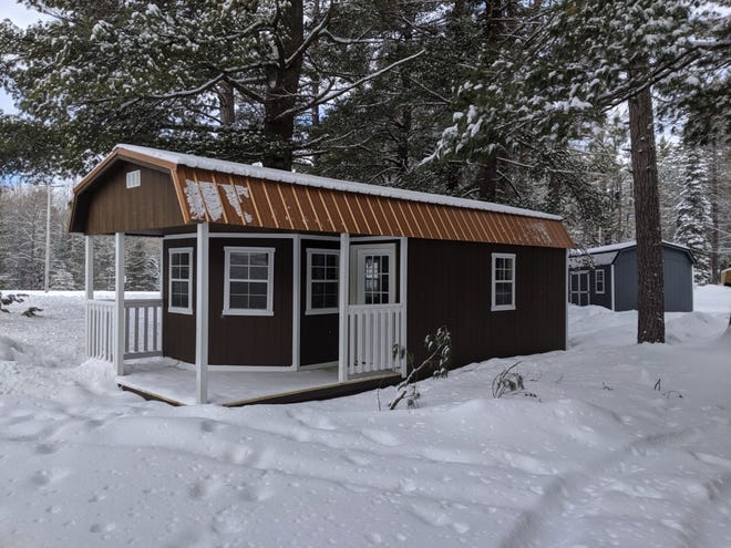 A bold thief in northern Michigan somehow managed to loot an entire cabin from a property in Cold Springs Township.