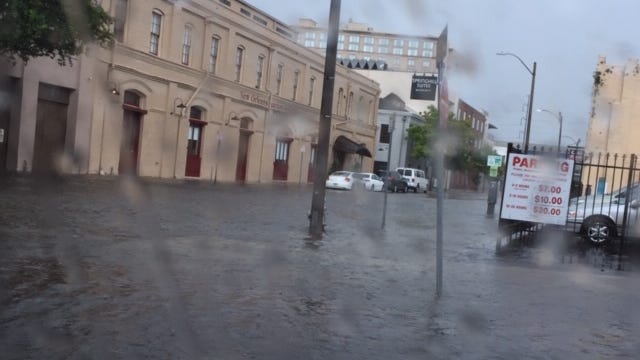 Neutral ground parking in effect until 7 p.m Sunday
