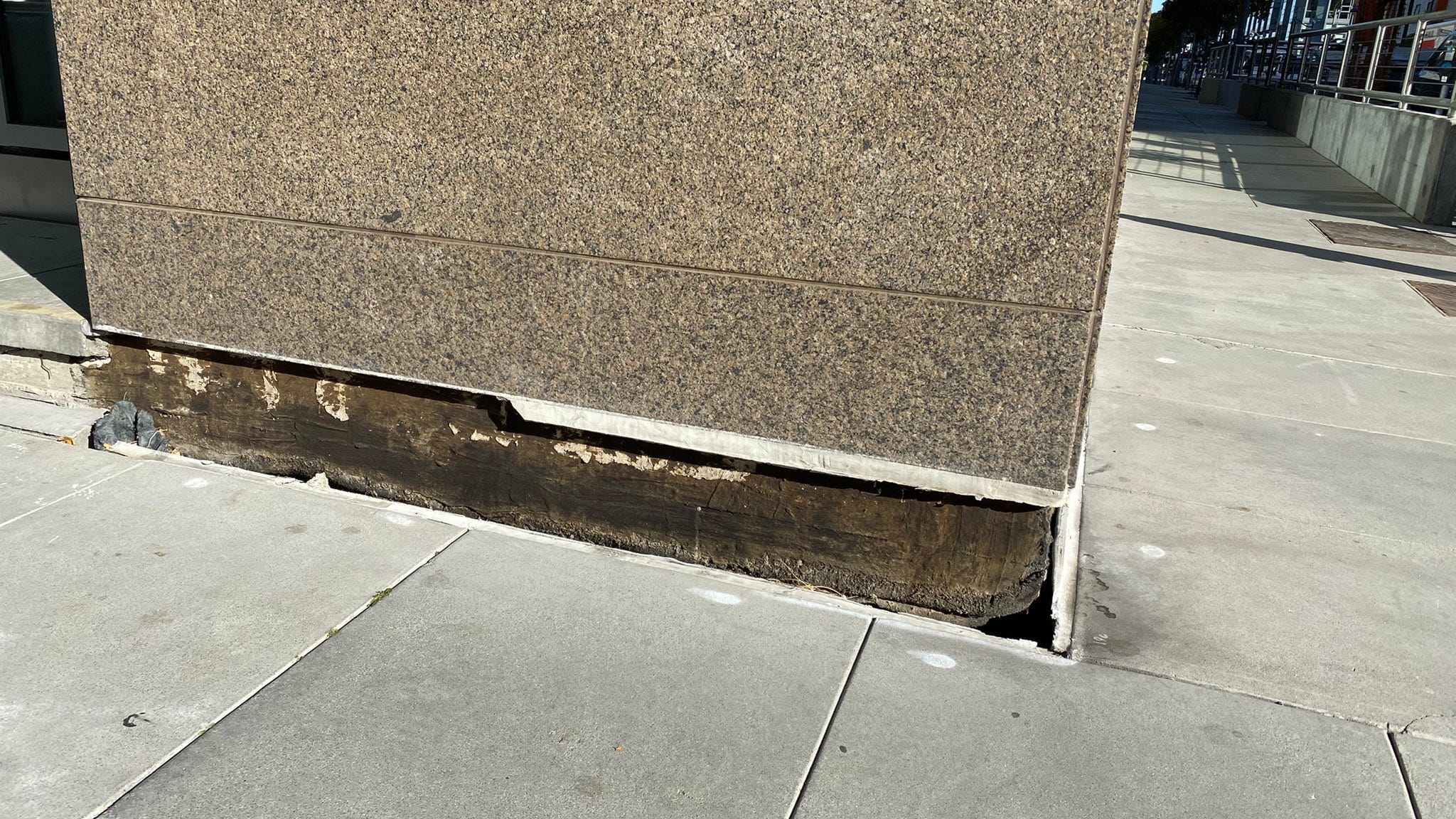SF says property owners need to foot bill for Mission Bay's sinking sidewalks