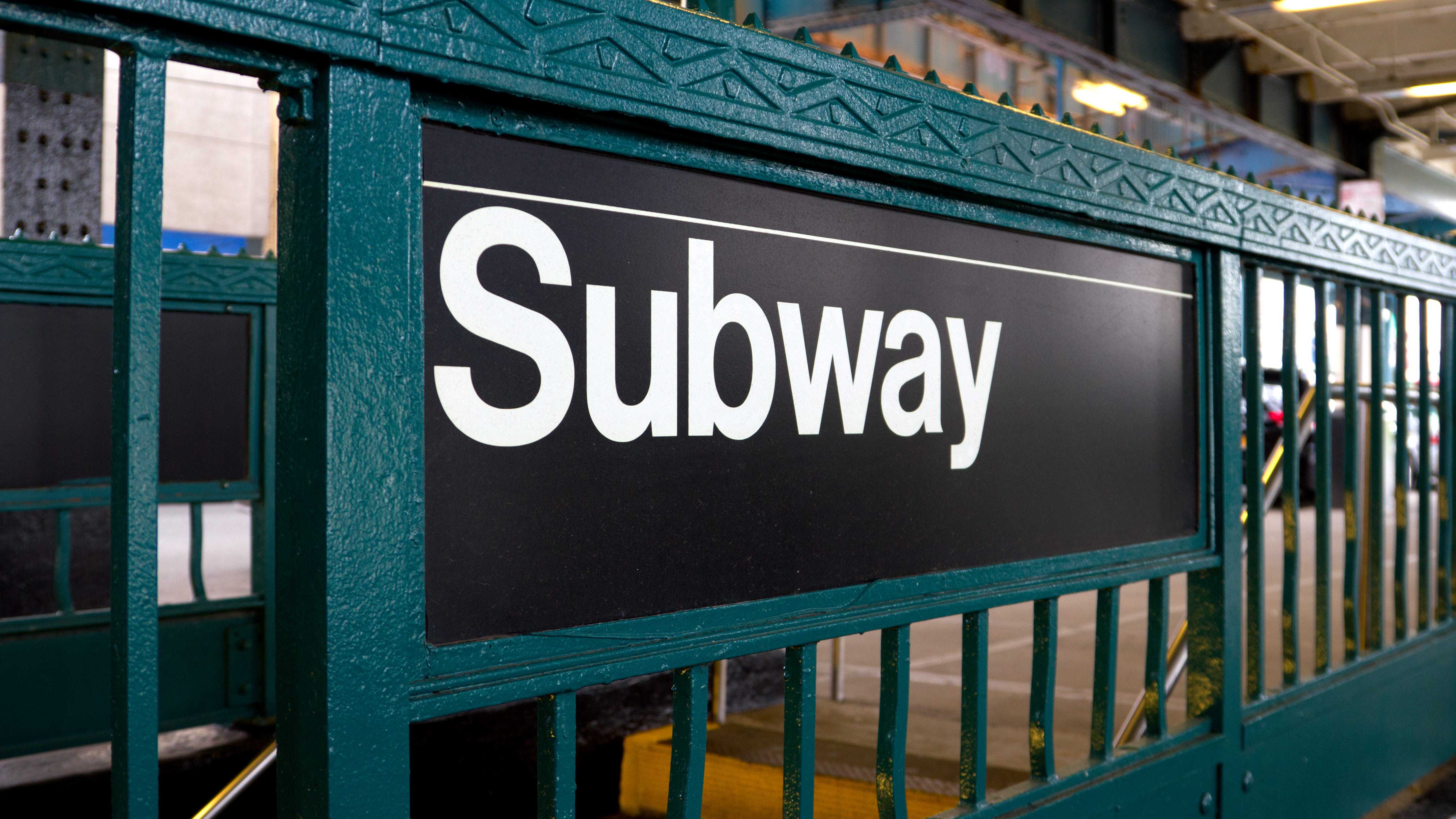 Group stabs boy, 15, in Manhattan subway station
