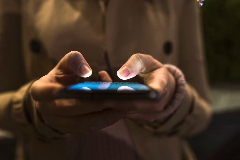 Man texting