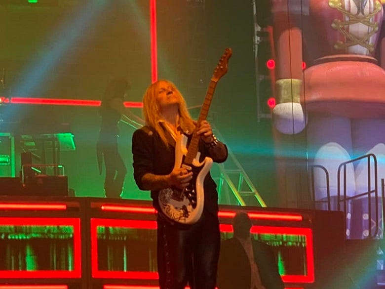 Chris Caffery guitar solo