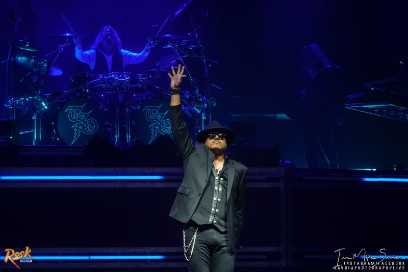 Jeff Scott Soto - Trans-Siberian Orchestra - Climate Pledge Arena - Seattle 11.25.23