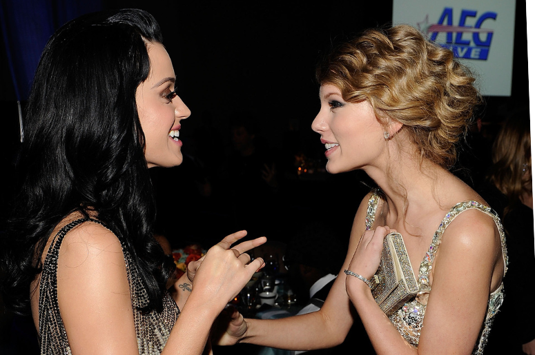 Taylor Swift and Katy Perry End Feud With Cryptic 'Peace At Last' Cookies