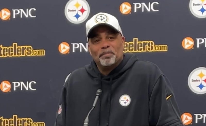 Teryl Austin at podium