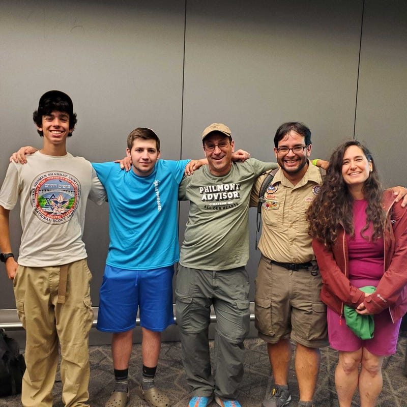 Evan Gilder, a leader with the National Jewish Scouting Committee, and two of his 16-year-old scouts performed life-saving CRP on a man mid-flight earlier this month.