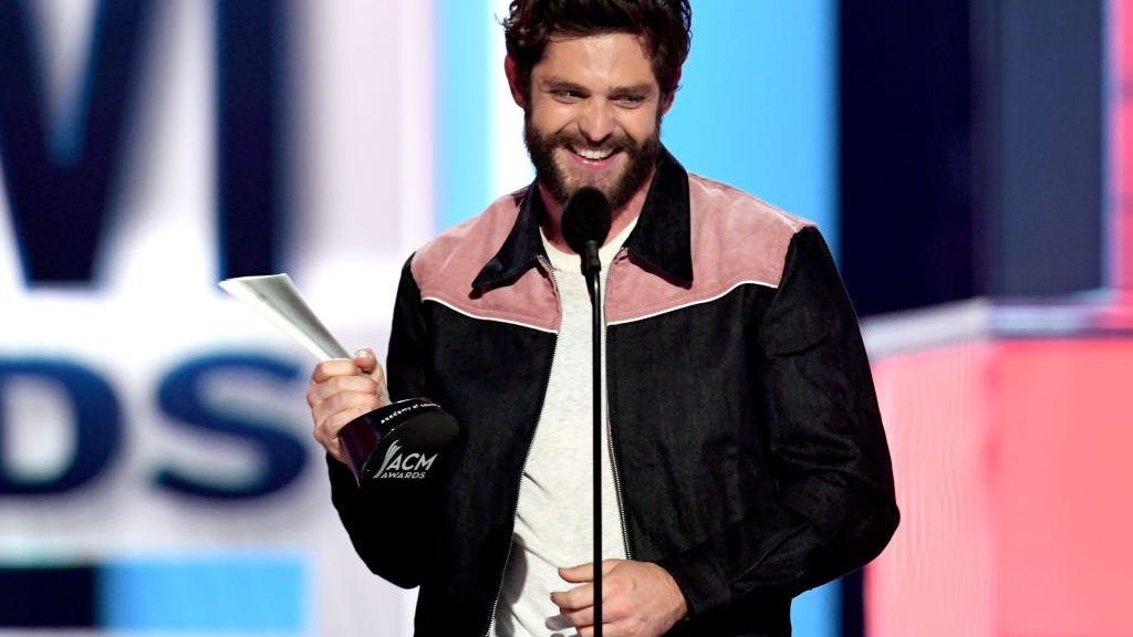 Thomas Rhett’s Daughters Weren’t Thrilled About His Easter Fishing Adventure