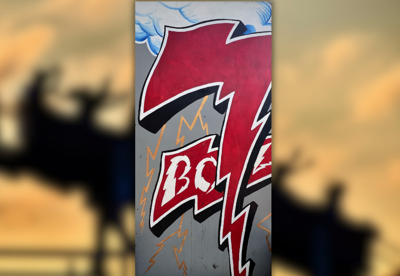 Thunderbolt auction piece
