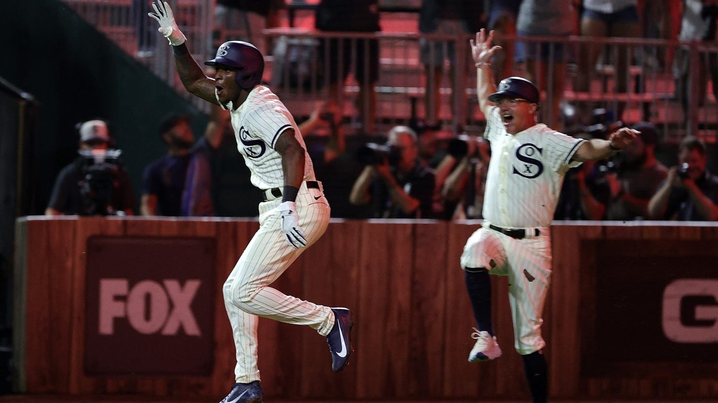'Field of Dreams' matchup was highest-rated MLB regular-season game in 16 years
