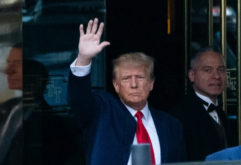 Donald Trump outside Trump Tower minutes before he surrendered at the Manhattan Federal Court on April 4, 2023.