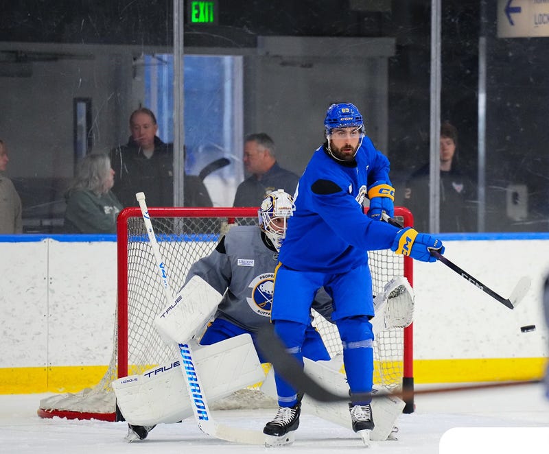 Alex Lyon, Alex Tuch