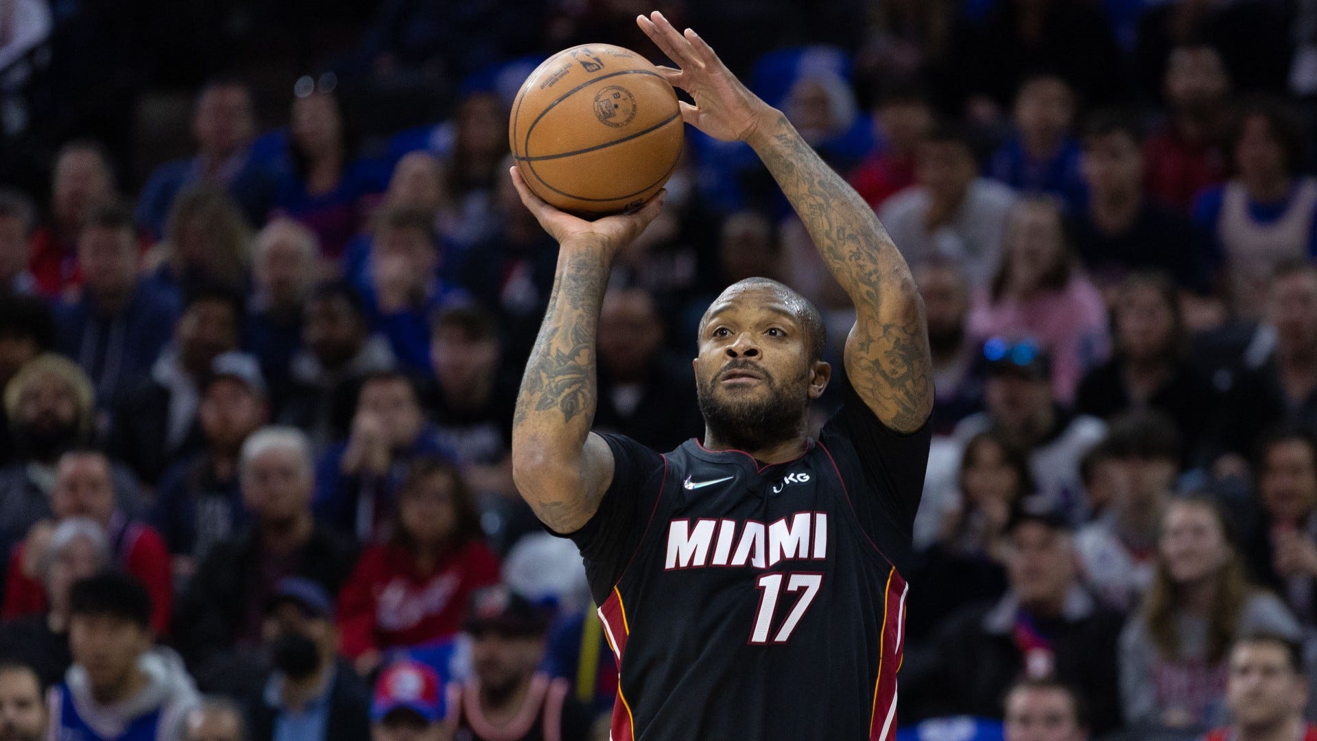 Report: Sixers interested in signing P.J. Tucker, actively shopping Thybulle and draft pick