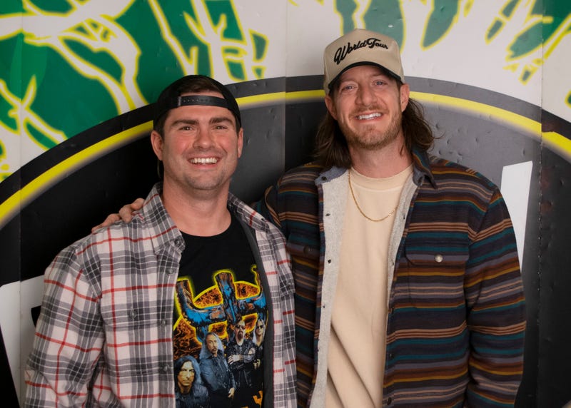 Tyler Hubbard at Froggy