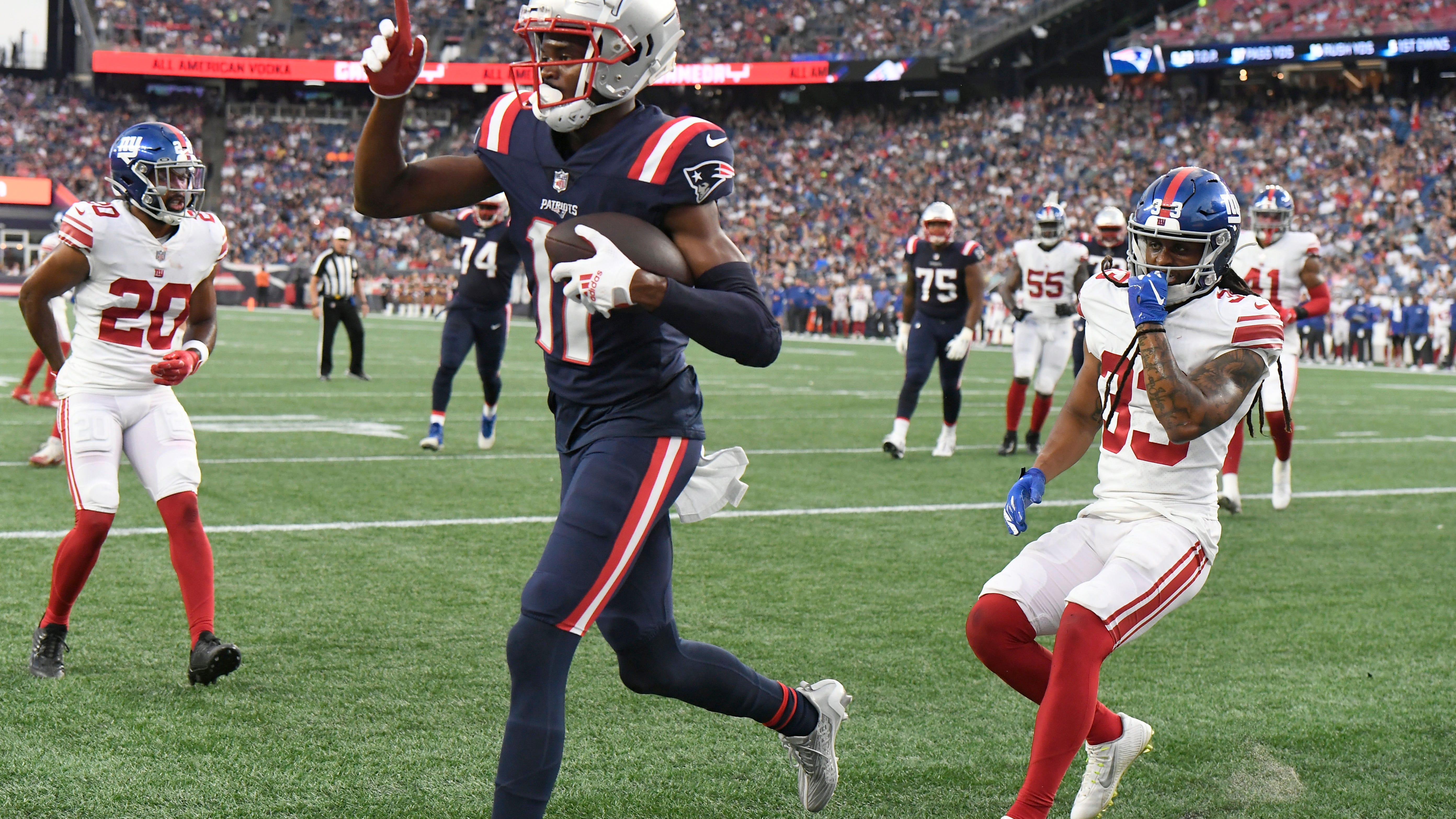 Post-DHop Patriots have nothing but potential at WR