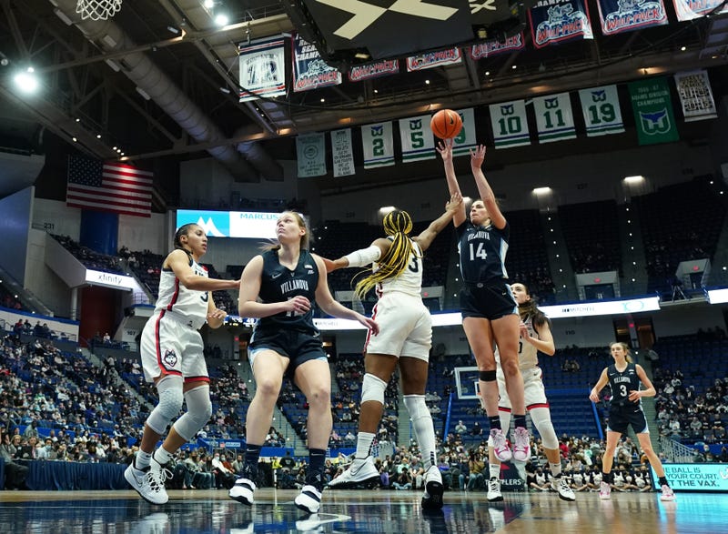 Villanova Wildcats forward Brianna Herlihy (14) shoots against the UConn Huskies in the second half at XL Center. 