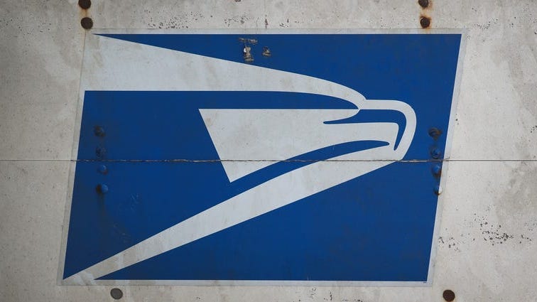 Durbin criticizes USPS leadership over Chicago mail delivery delays