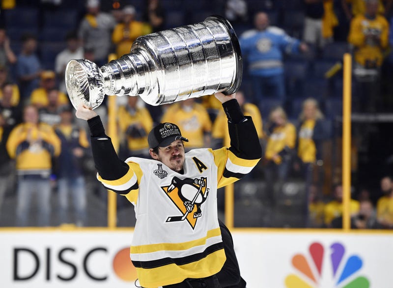 Evgeni Malkin with Stanley Cup in Nashville