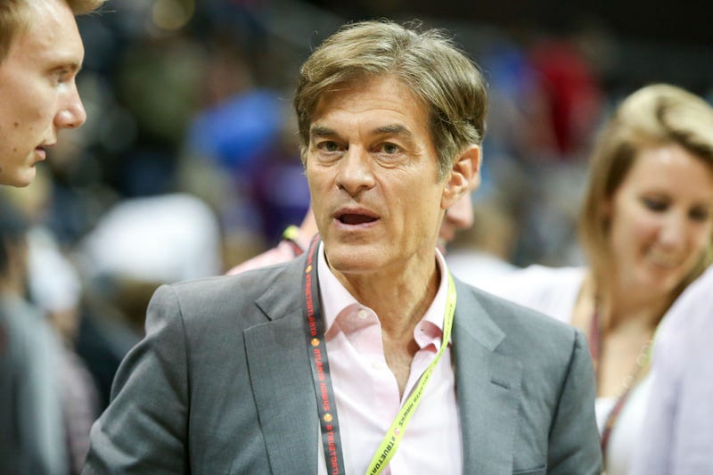 Mar 30, 2018; Atlanta, GA, USA; Television personality Mehmet Oz, Dr. Oz, at a game between the Philadelphia 76ers and Atlanta Hawks in the second quarter at Philips Arena.