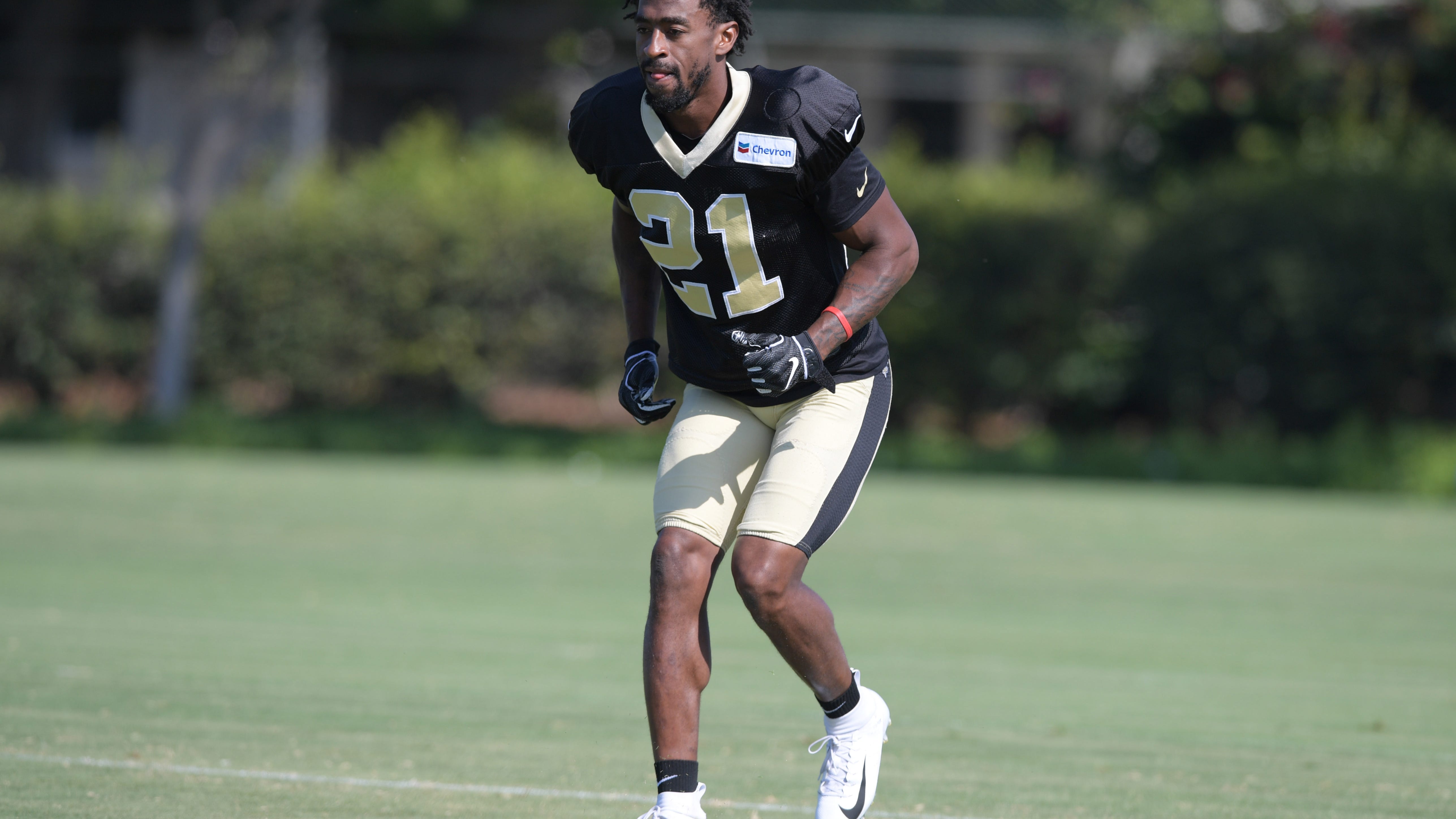Report: Saints cornerback Patrick Robinson announces he'll retire
