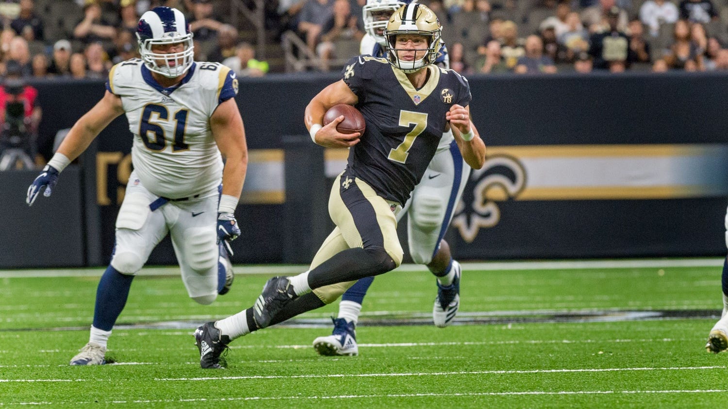 Here's a look at Taysom Hill's last three starts at QB