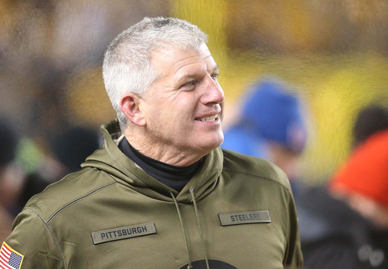 Mike Munchak coaching Steelers