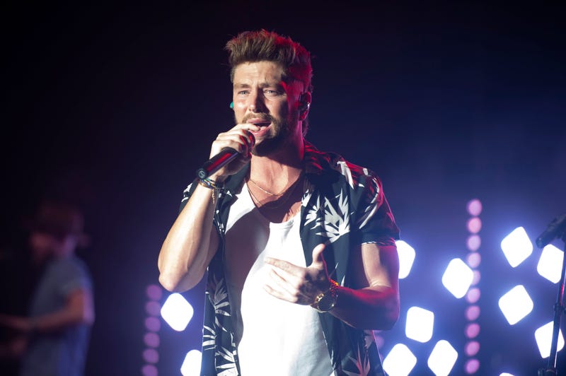 Chris Lane