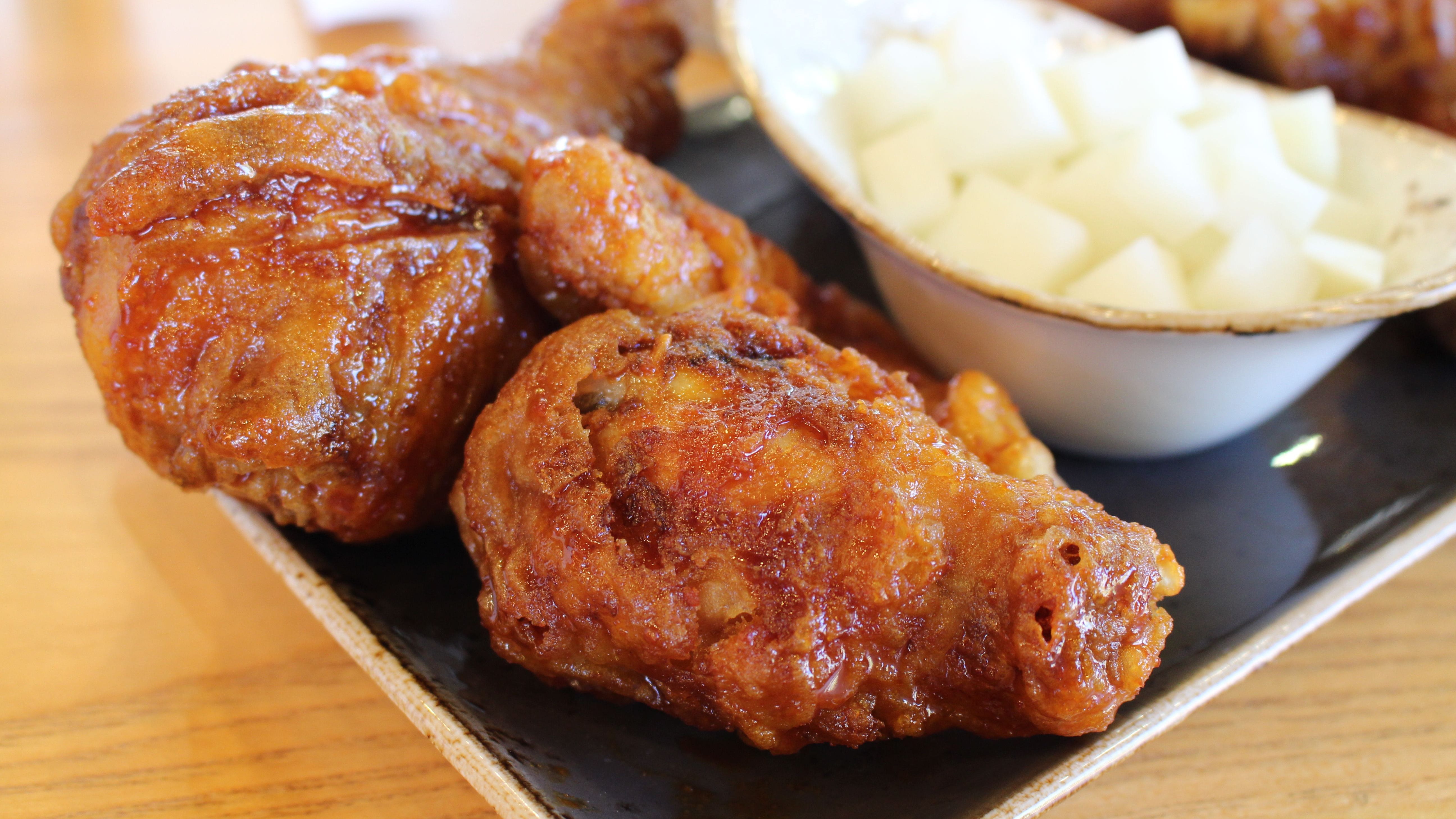 Korean fried chicken spot Bonchon opens first SF location