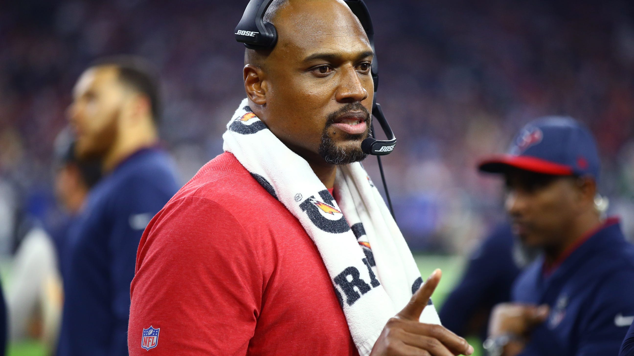 Texans' Anthony Weaver on defense: 'Obviously, there's holes. The record says that'