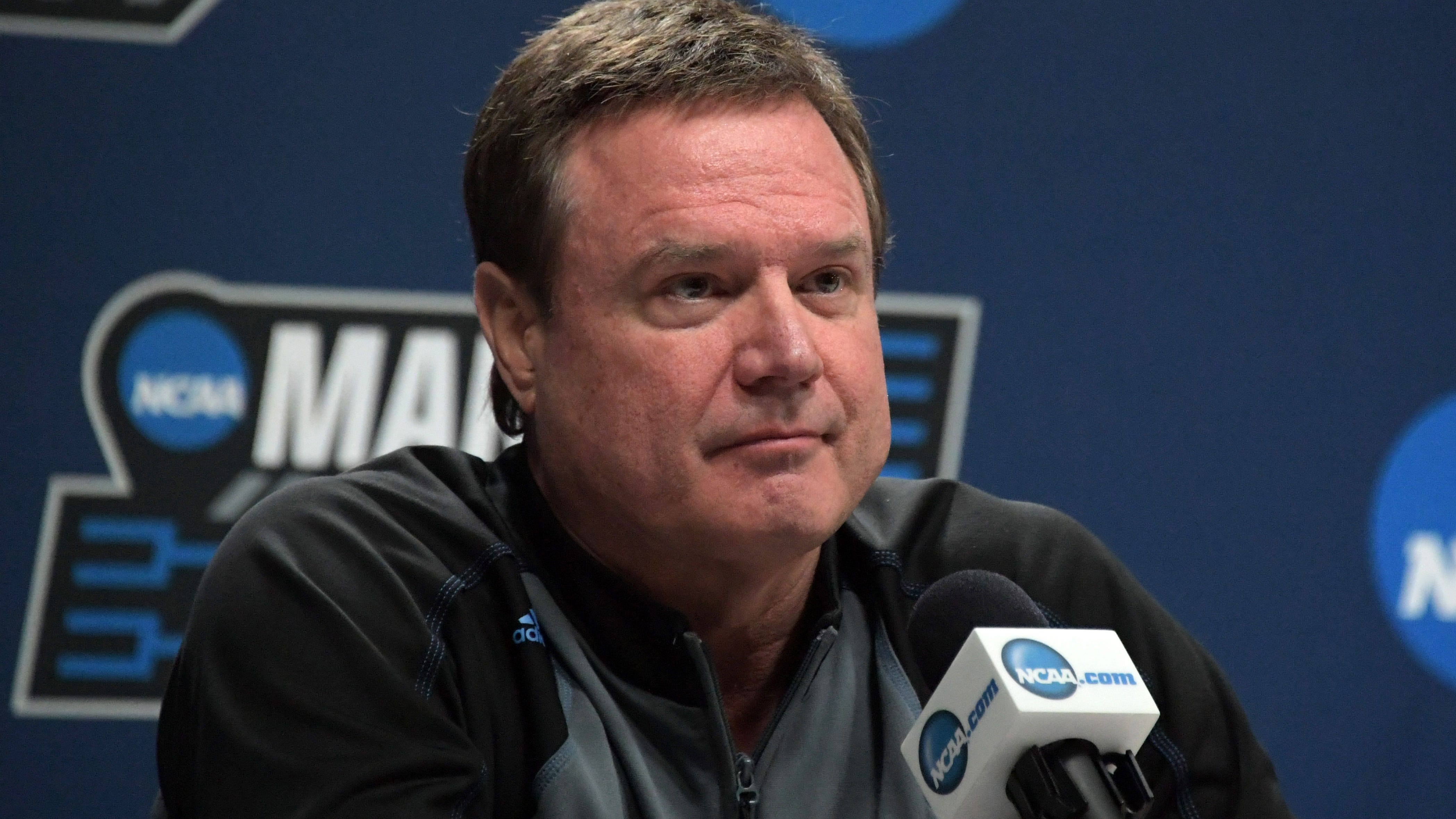 College Basketball Insider Says It's 'Commonplace' For Top Players To Be Paid