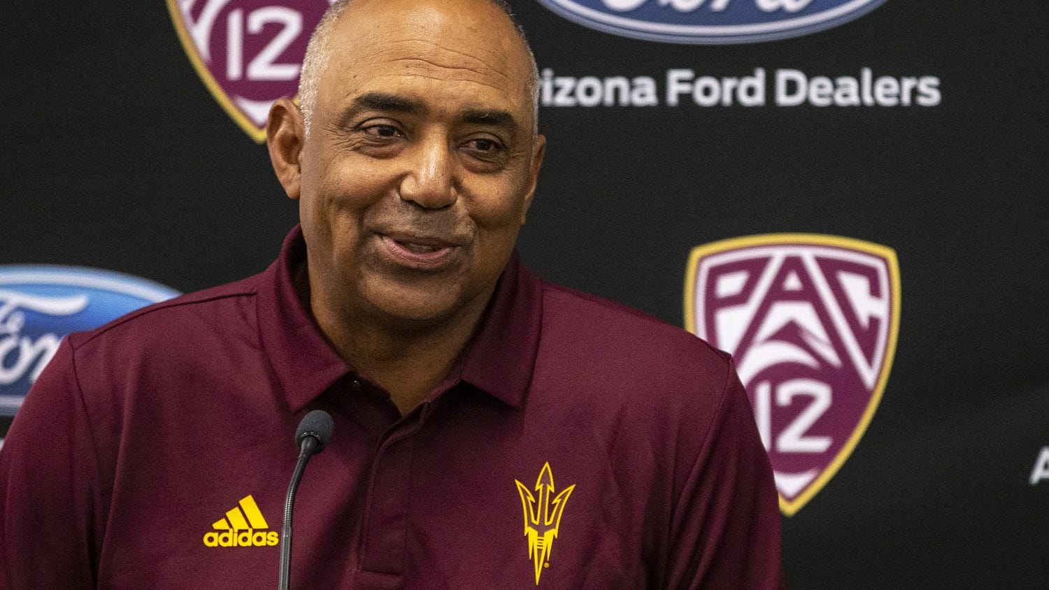 Texans interview Marvin Lewis for head coaching job