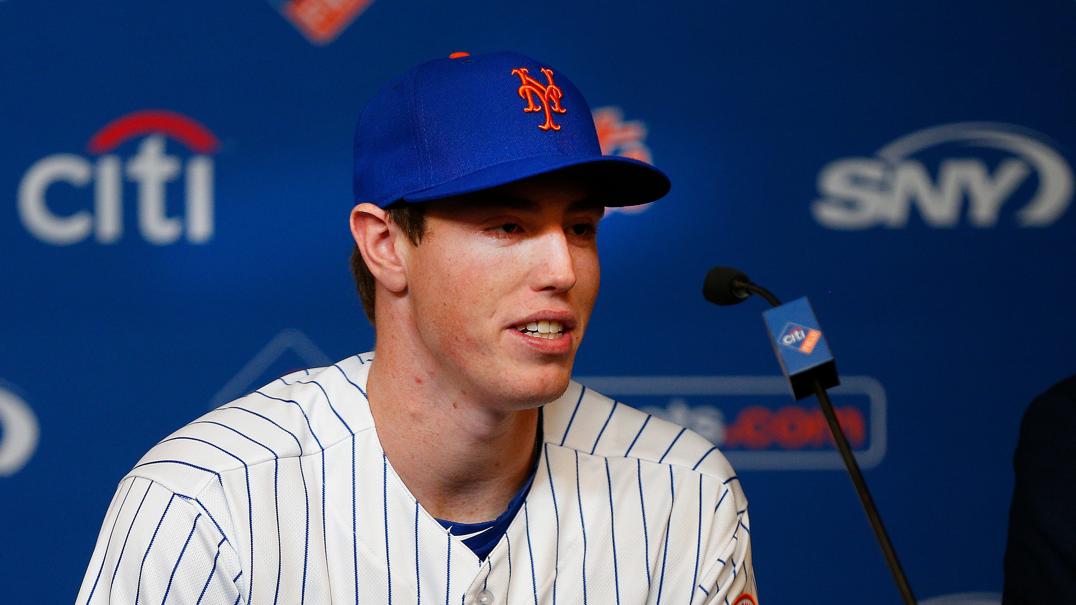Report: Mets considering promoting Brett Baty if Luis Guillorme misses time with groin issue