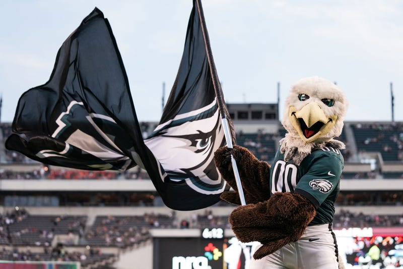 Philadelphia Eagles mascot Swoop