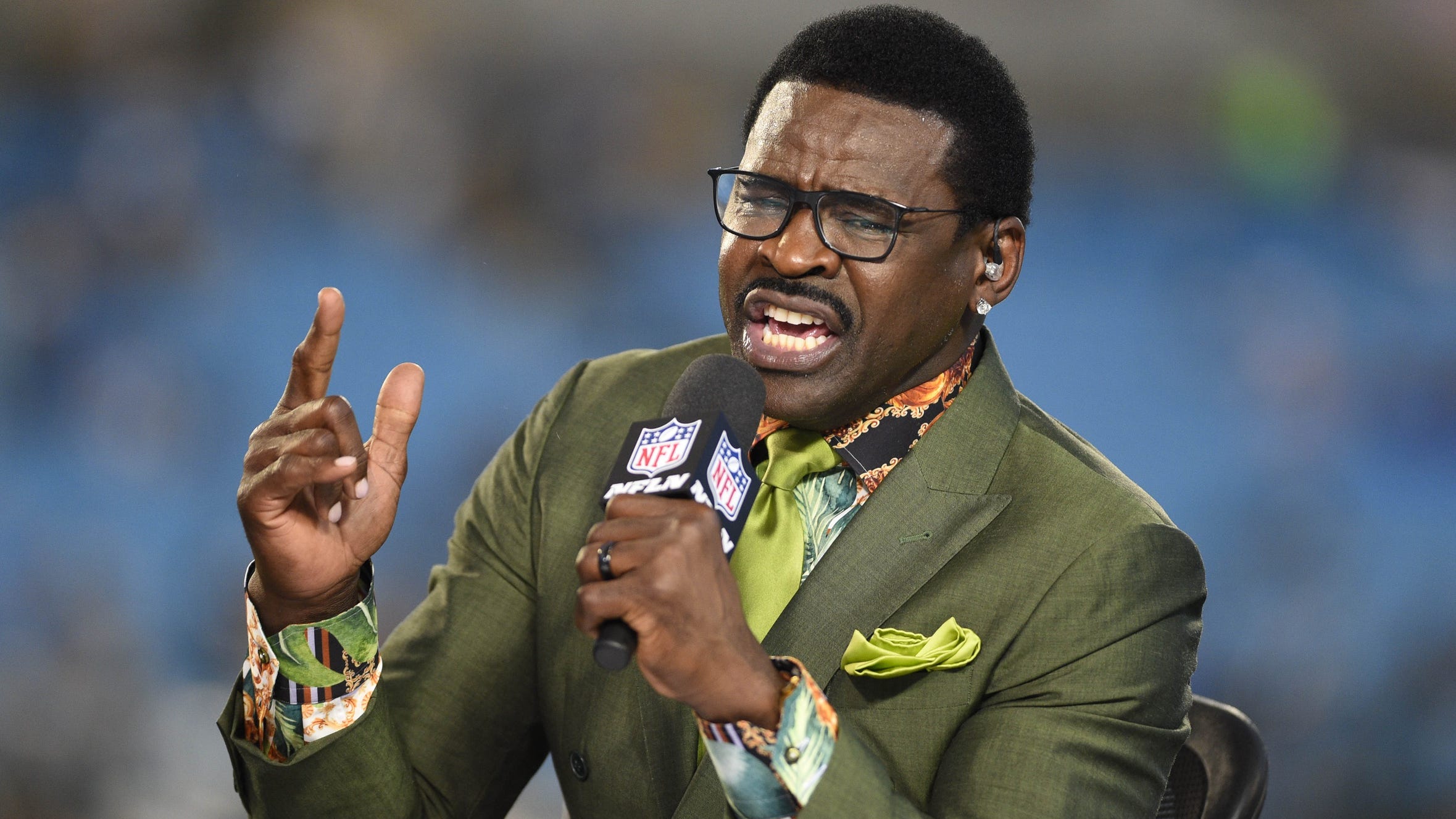 Michael Irvin: Other coaches win with backups; Why not McCarthy?