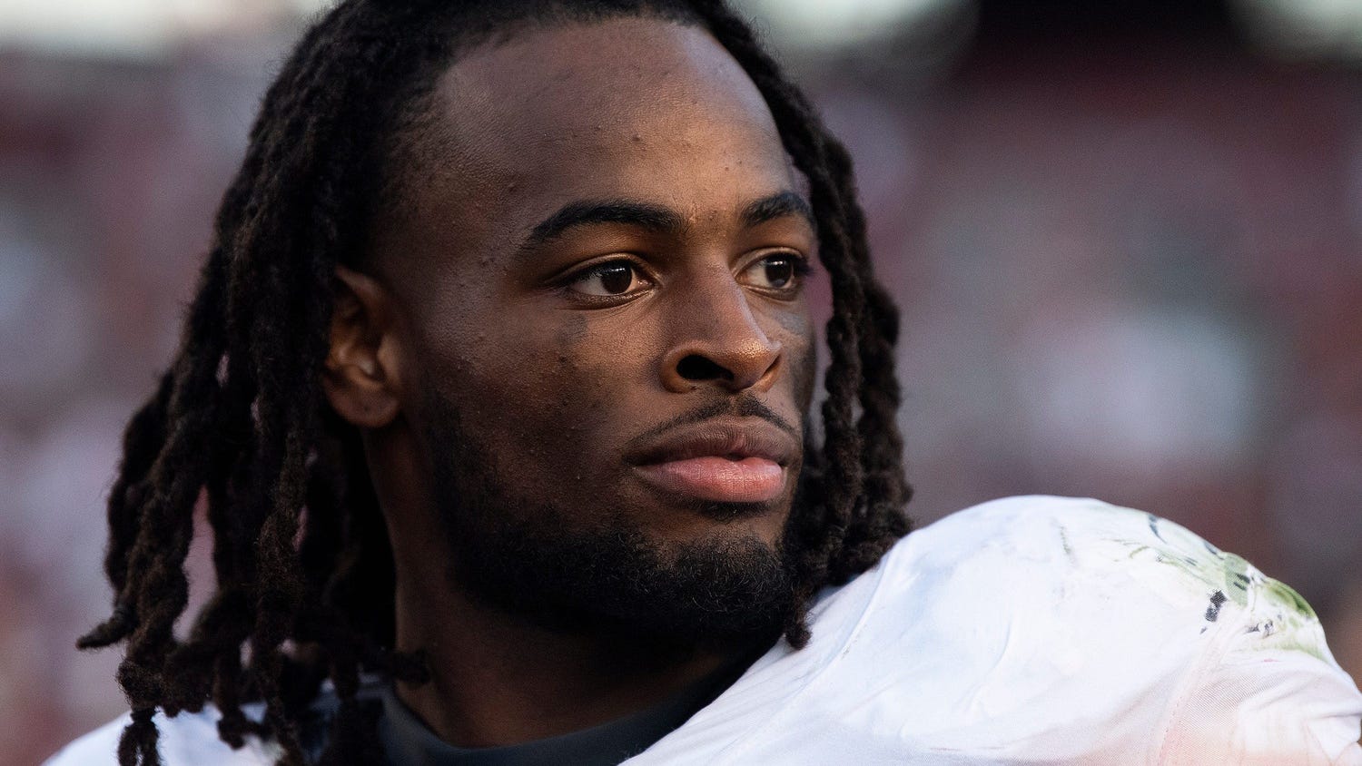 Najee Harris spent early Draft Day at Homeless Shelter