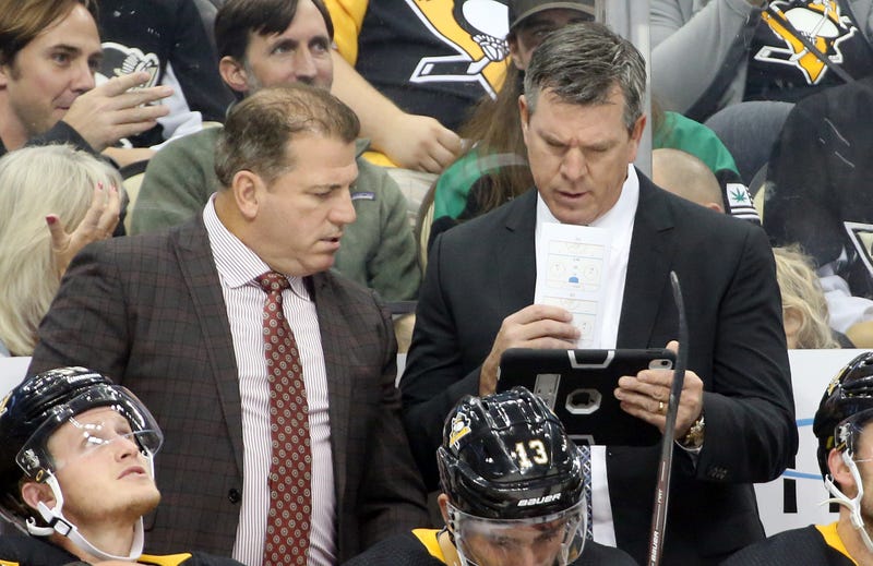 Penguins head coach Mike Sullivan and Mark Recchi 