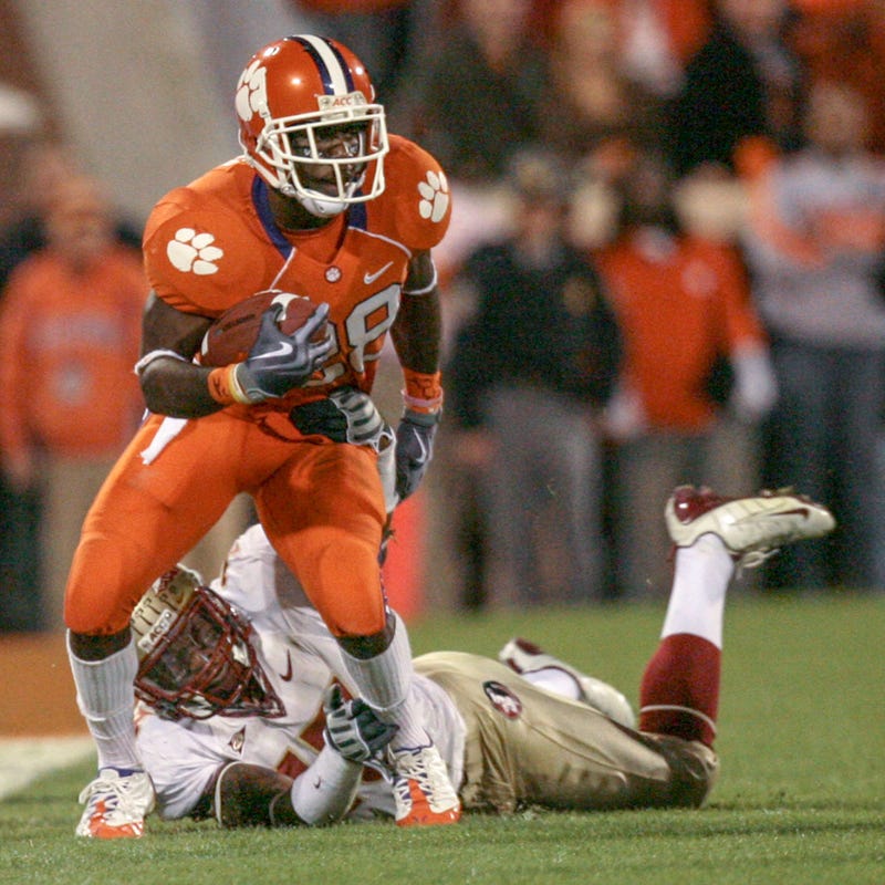 Clemson's CJ Spiller runs against Florida State in Memorial Stadium in 2009.