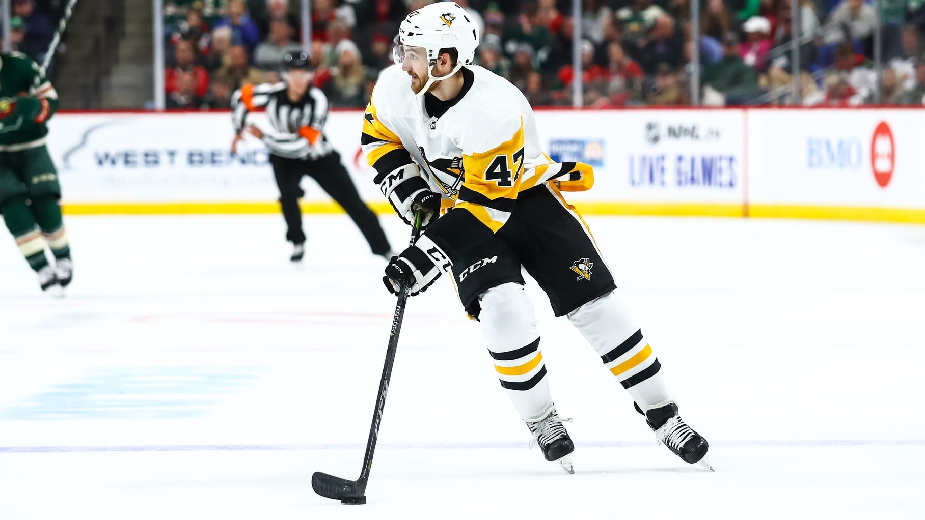 Former Penguins forward Adam Johnson dies after 'freak accident' during game in England