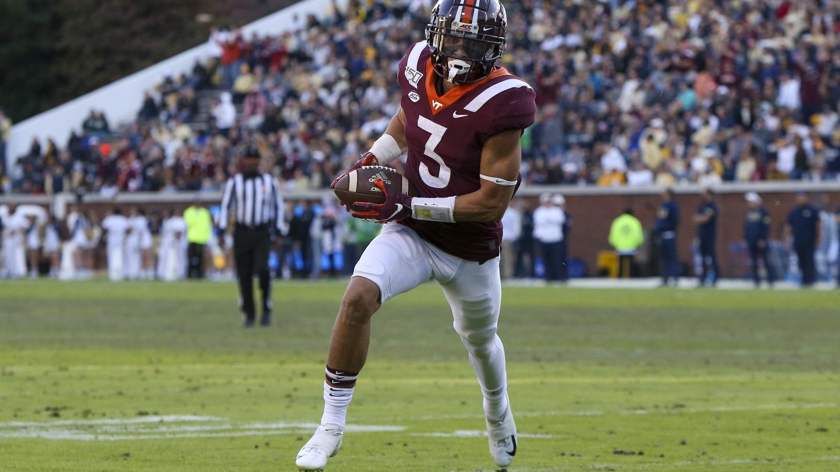 Ask The Fan hosts: What should the Cowboys do with the 10th pick?