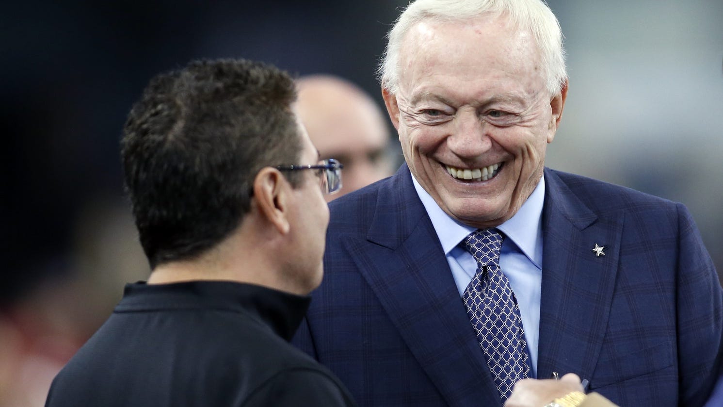 Jerry Jones says owners won't discuss Dan Snyder bombshell report at league meeting