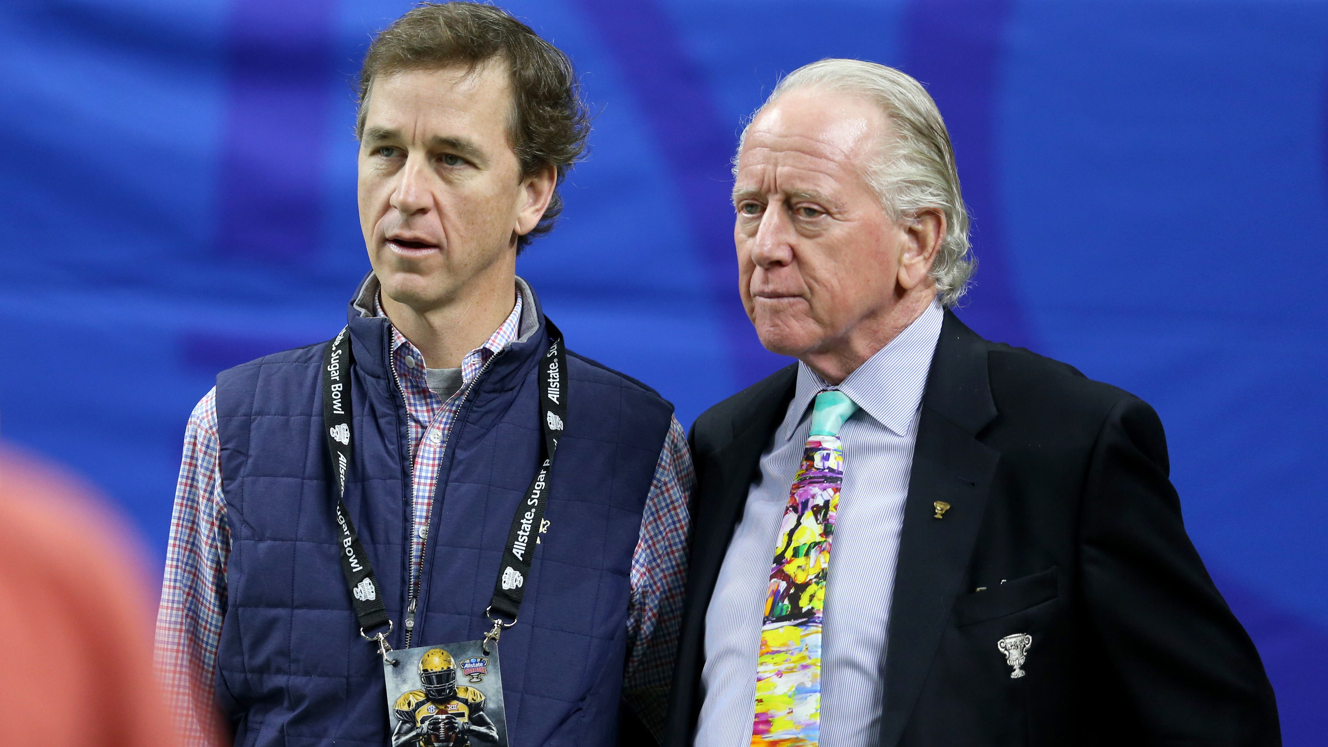 Arch Manning isn't thinking about NIL money, Archie says: 'We're not gonna go there'