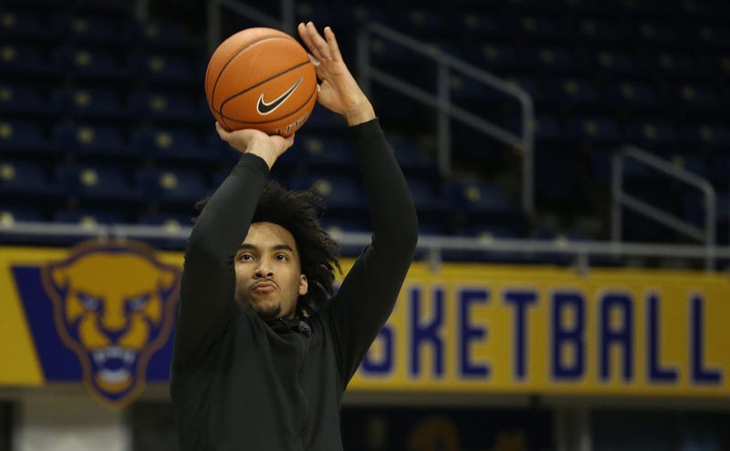 Justin Champagnie during warmups