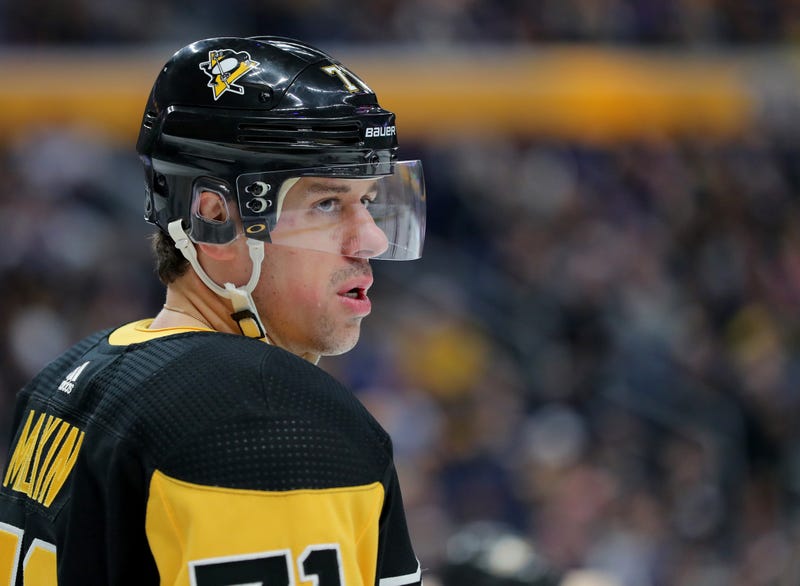 Evgeni Malkin side view