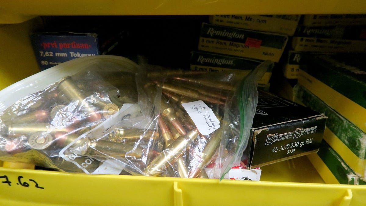 College student with guns, high-capacity magazines arrested after making threats: police