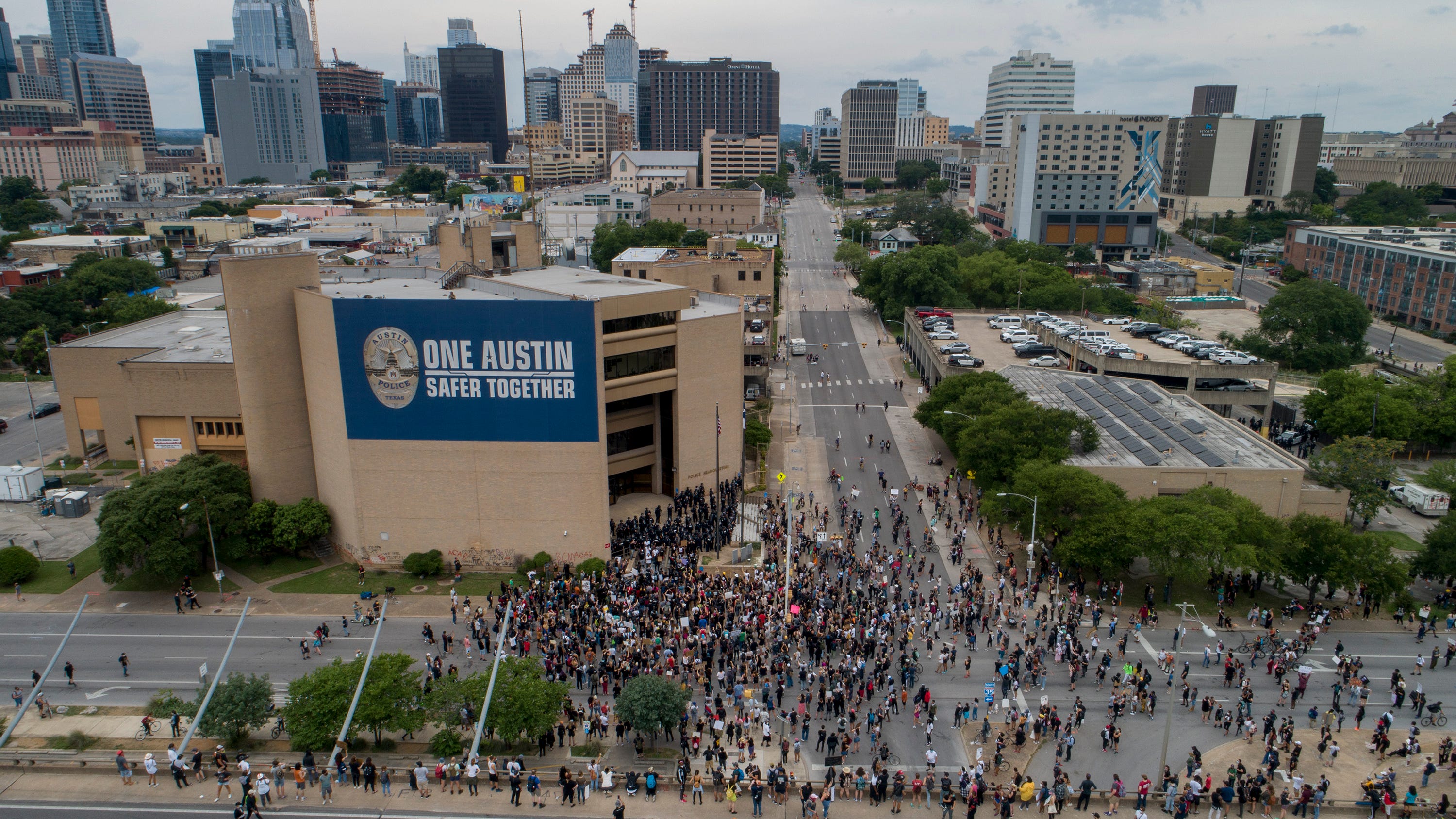 Multiple indictments handed down against Austin Police officers in 2020 protests
