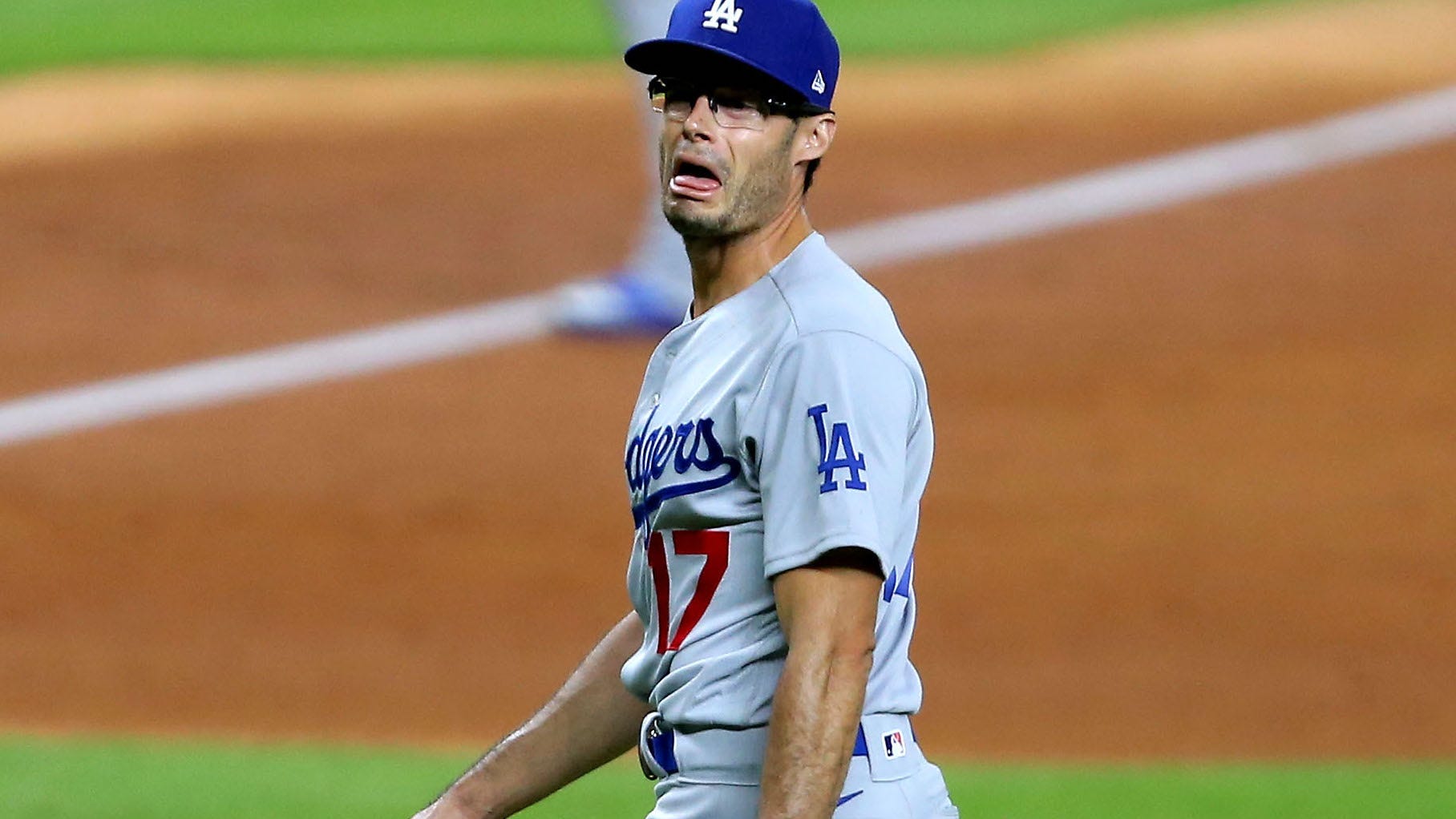 'I LOVE JOE KELLY': MLB Twittersphere Reacts to Dodgers-Astros Incident
