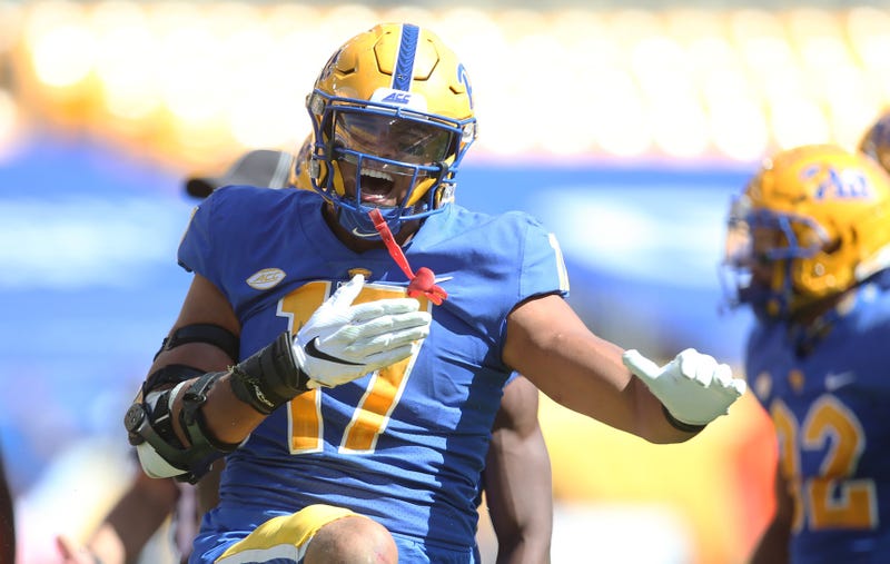 Rashad Weaver celebrating
