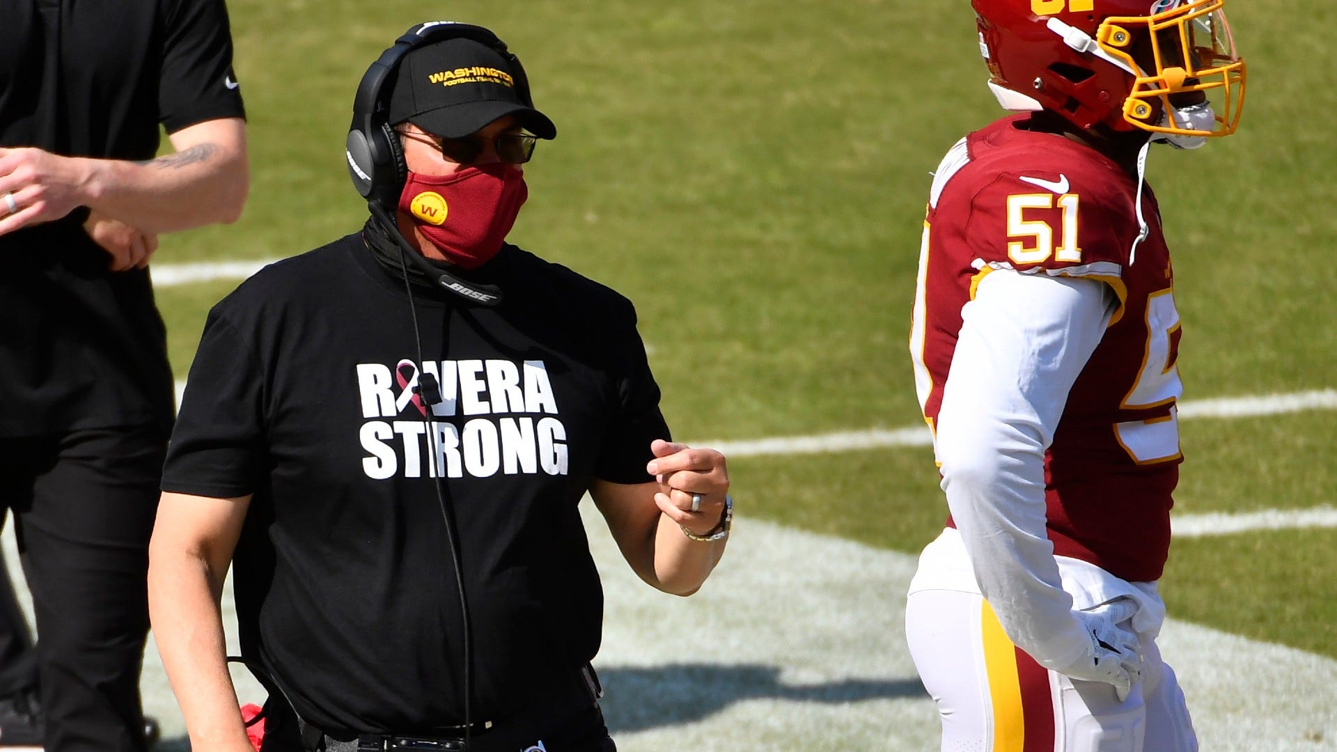 Ron Rivera visibly battling cancer on Washington sideline