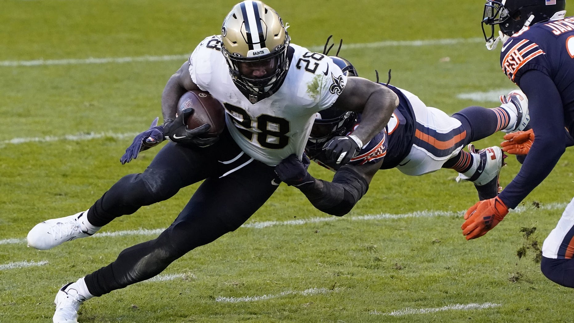 Deuce: Saints favored but ‘don’t pay attention to the line’