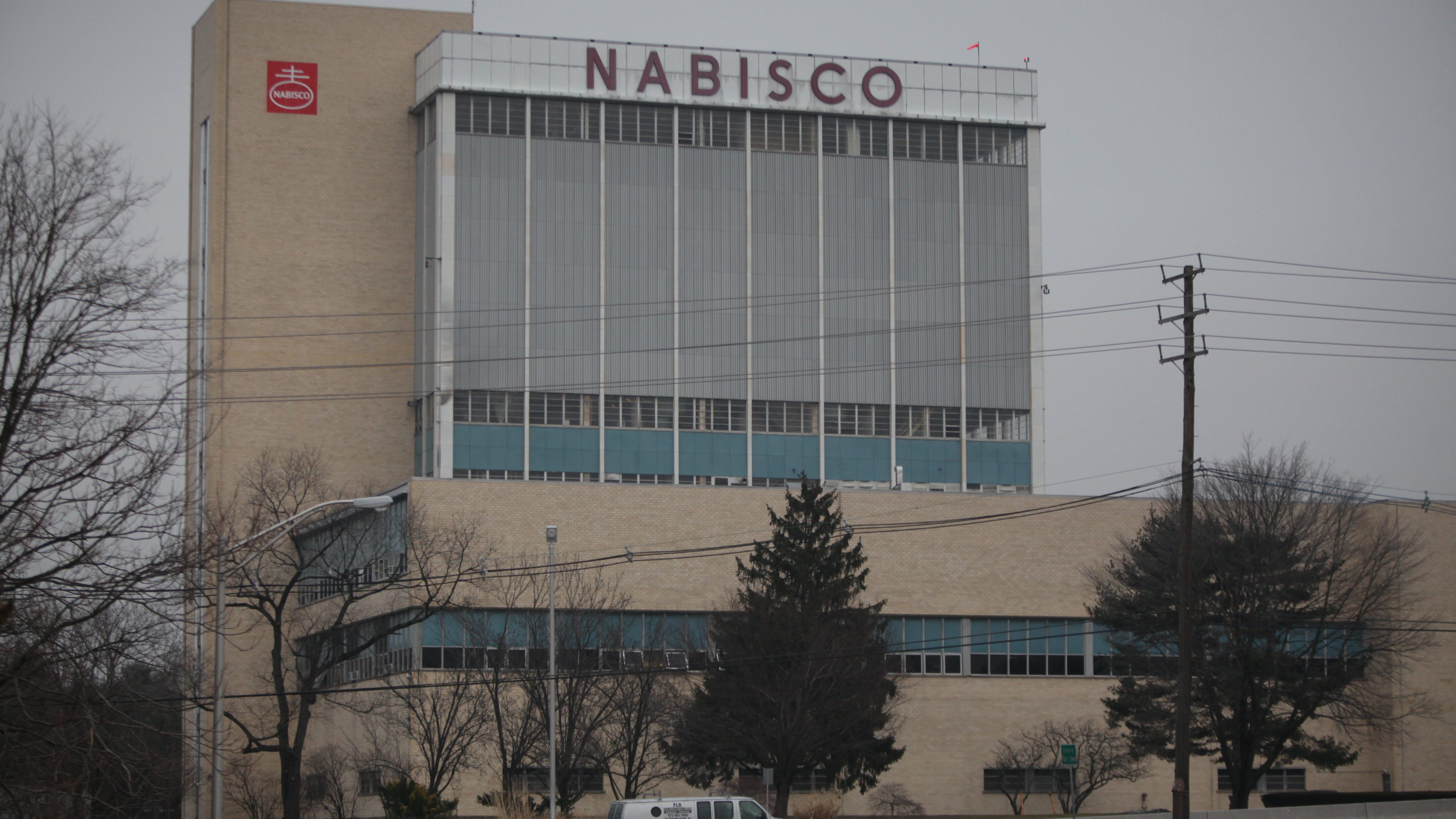 Nabisco factory in NJ closes after 63 years; baked Oreos, Ritz crackers